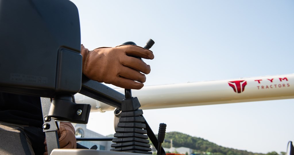 2. Power steering lever