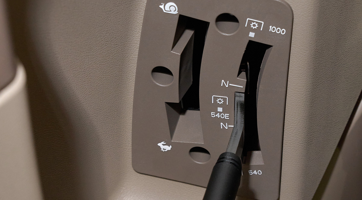 6. 3-Speed PTO