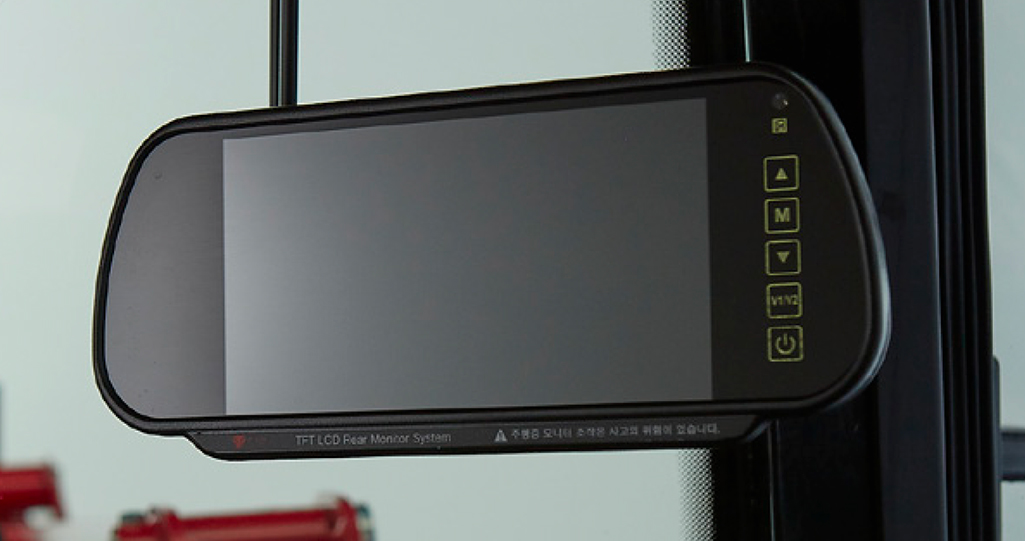 6. TFT LCD rear monitor system
